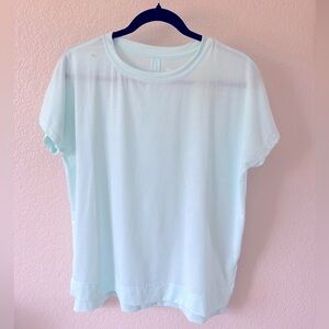 0302 - ALL IN MOTION Women’s XS Light Mint Drop Shoulder Active Shirt